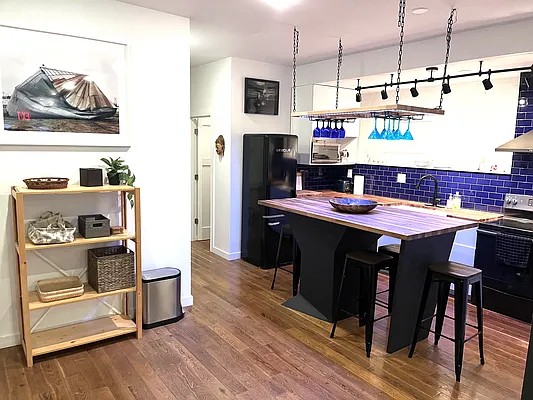 Rented by Compass | media 4