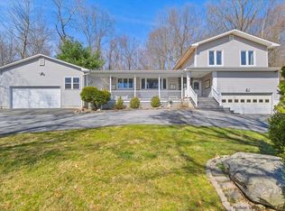 9 Summit Ridge Rd, Newburgh, NY 12550