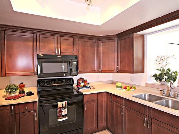 3rd image of 2929 Fish Cove Ct