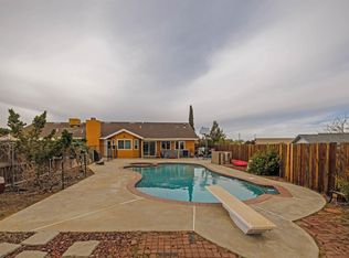 11787 Old Ranch Rd, Victorville, CA 92392