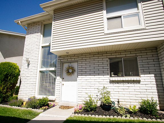2nd image of 7859 S Harvel Dr #330
