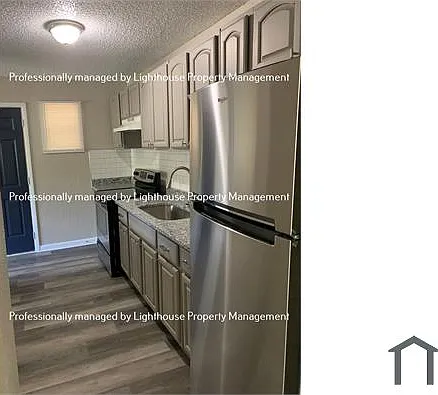 9036 Castle Blvd — Photo 5