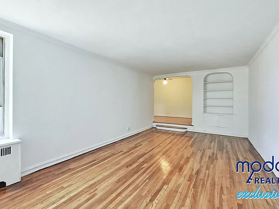4th image of 511 W 232nd St APT E41