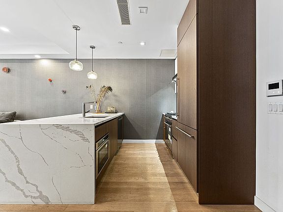 4th image of 33-66 Farrington St #13F