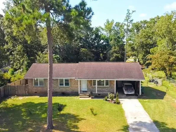 4330 Brabham Dr, Dalzell, SC 29040