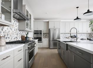 2012 Saguaro Gln, Escondido, CA 92025