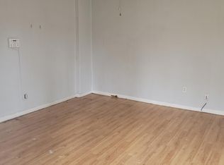 327 E 14th St, Davenport, IA 52803