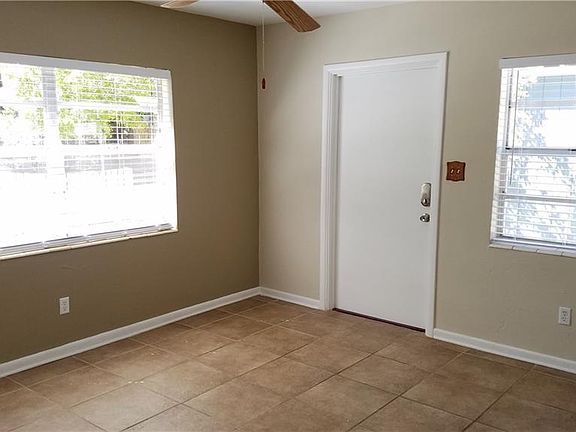 4th image of 3421 W Empedrado St APT A