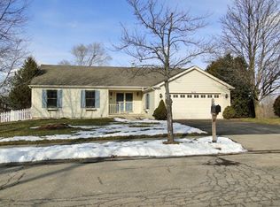 610 Chatham Cir, Algonquin, IL