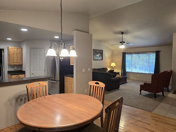 5th image of 108 Wright Way