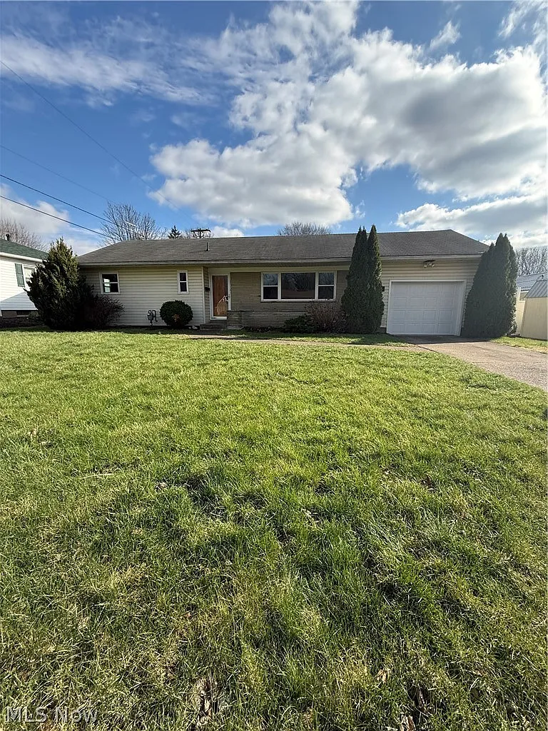 1415 Tomahawk Ln photo 1