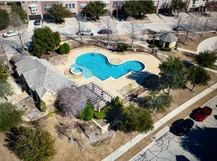 1421 Fox Run Dr, Irving, TX 75063