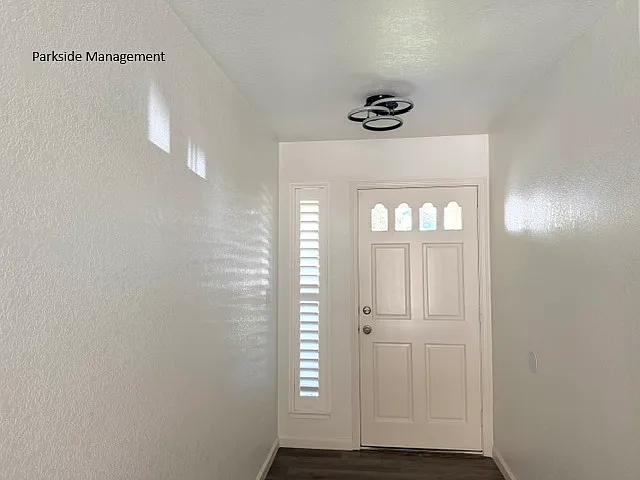 3 bed, 1497 sqft, $2,300 — Photo 3