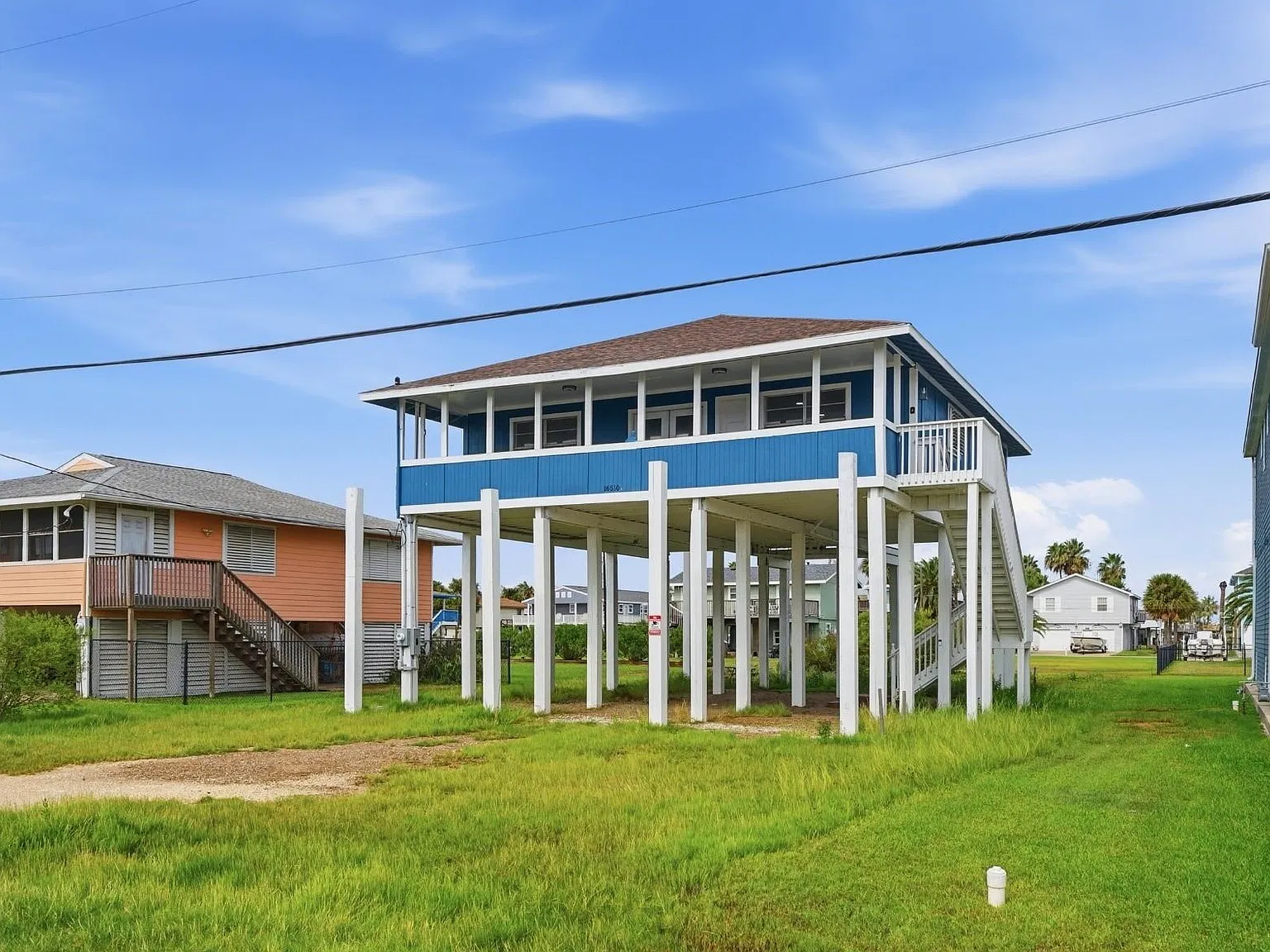 3 bed, 1.5 bath, 1332 sqft, $2,800 — Photo 2