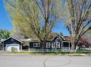 201 Alleghany St, Loyalton, CA 96118