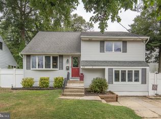 415 Dickinson Rd, Glassboro, NJ 08028