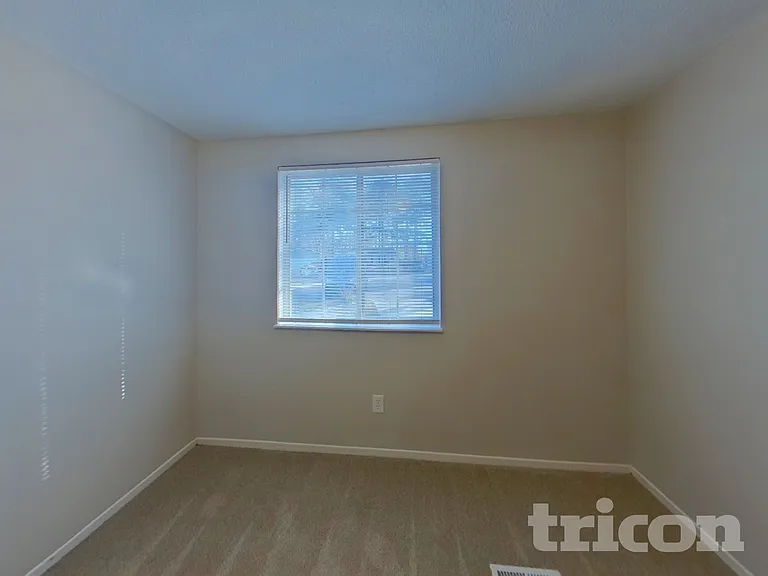 6 Forestgrove Ct — Photo 12