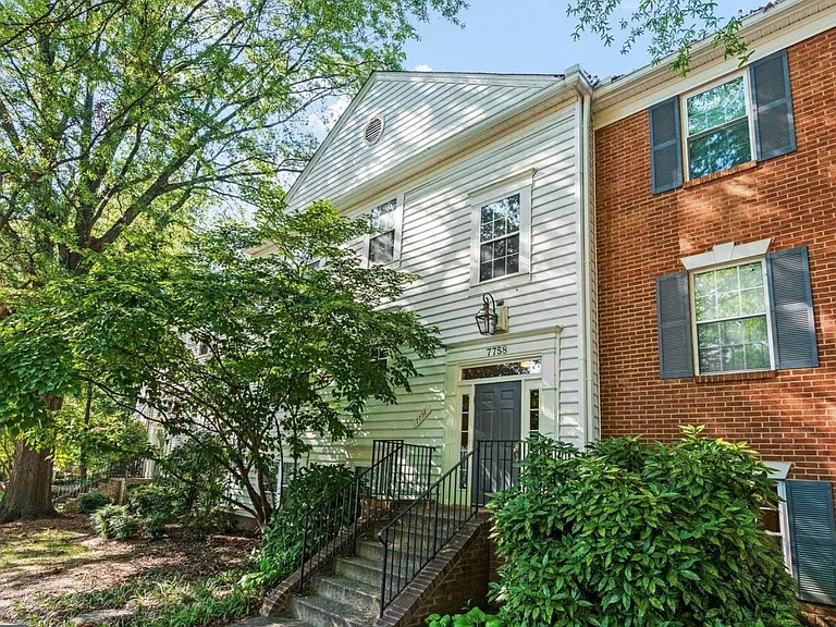 7758 New Providence Dr — Photo 1
