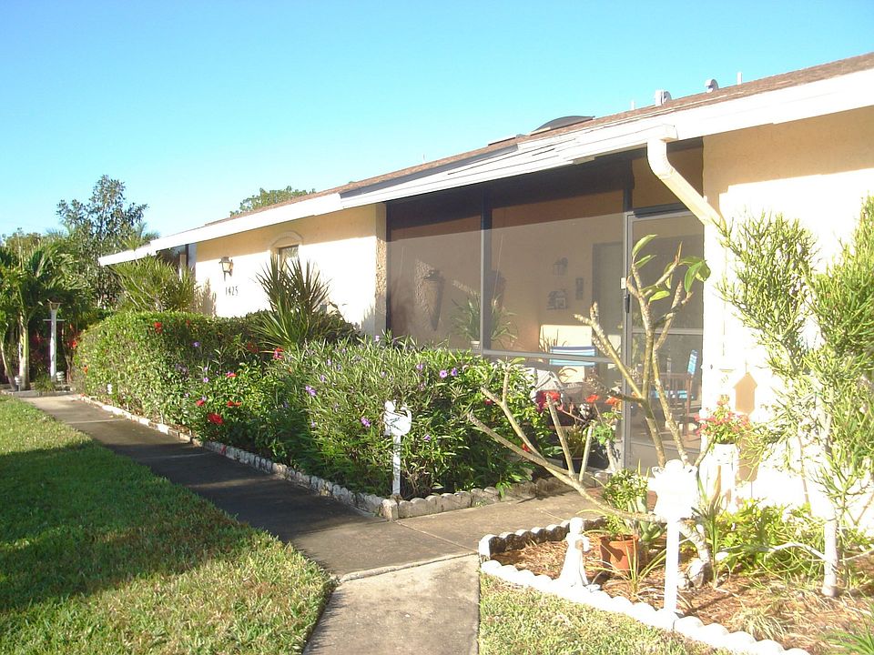 1st image of 1425 SW 51st Ln APT 94