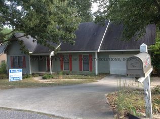 991 Flintwood Rd, Fayetteville, NC 28314