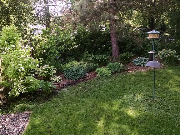 Perrenial planting beds