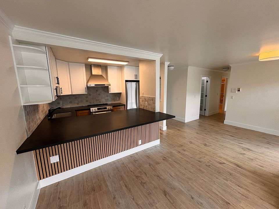 1st image of 1310 Fulton St APT 205
