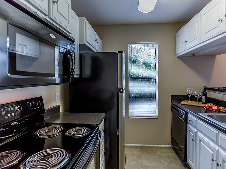 Doral-Kitchen