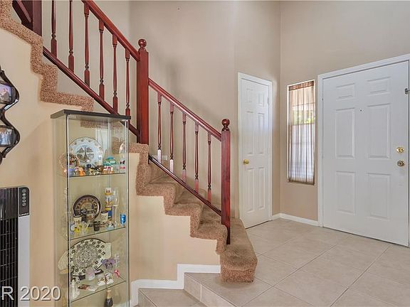 3rd image of 2628 Cathedral Ln
