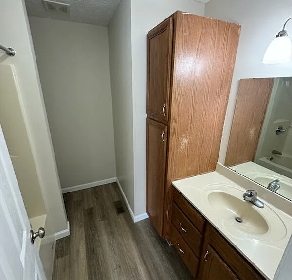 1580 Cheshire Rd #9B — Photo 8