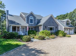 8 Old Dunhams Corner Way, Edgartown, MA 02539