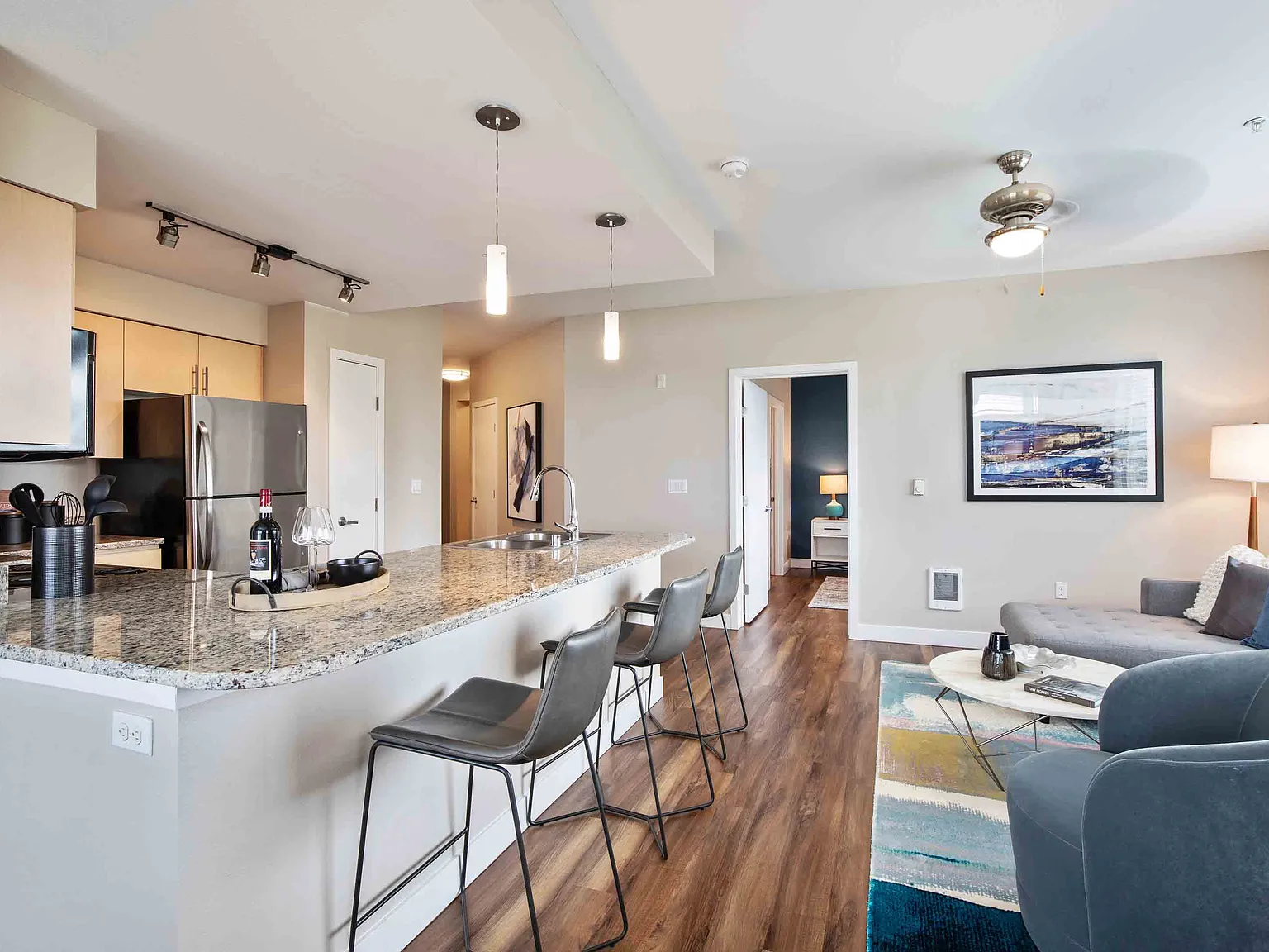 The Pacifica Apartments — Photo 2