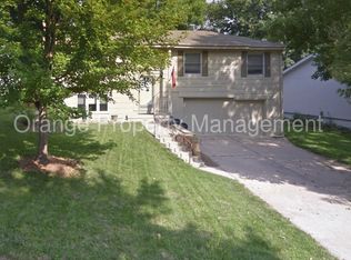 12730 Larimore Ave, Omaha, NE 68164