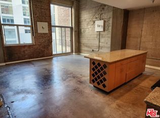 711 S Olive St APT 413, Los Angeles, CA 90014
