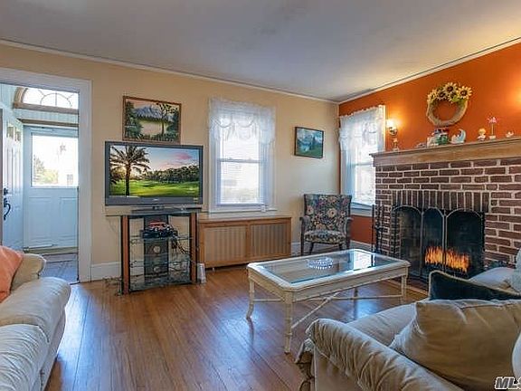 3rd image of 58 West Ave