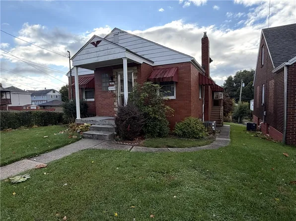 1010 8th Ave, Brackenridge, PA 15014