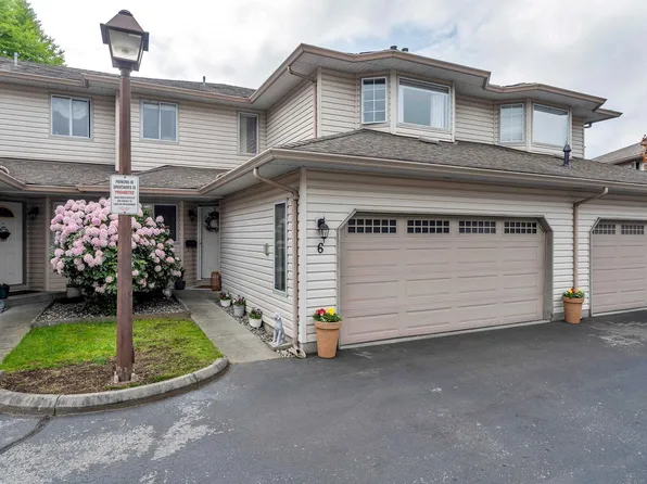 12268 189a St #6, Pitt Meadows, BC V3Y 2M7