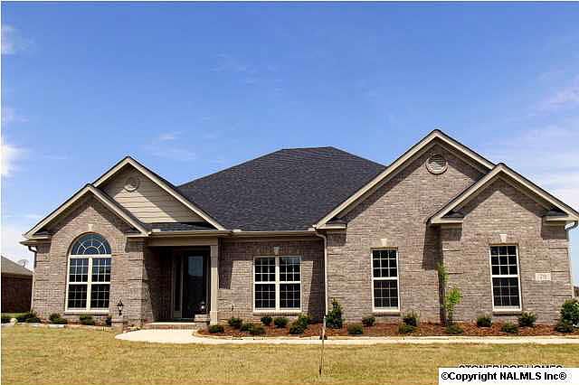 1st image of 79 Walnut Cove Blvd