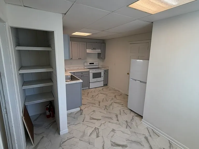 108 S River St #101 — Photo 7