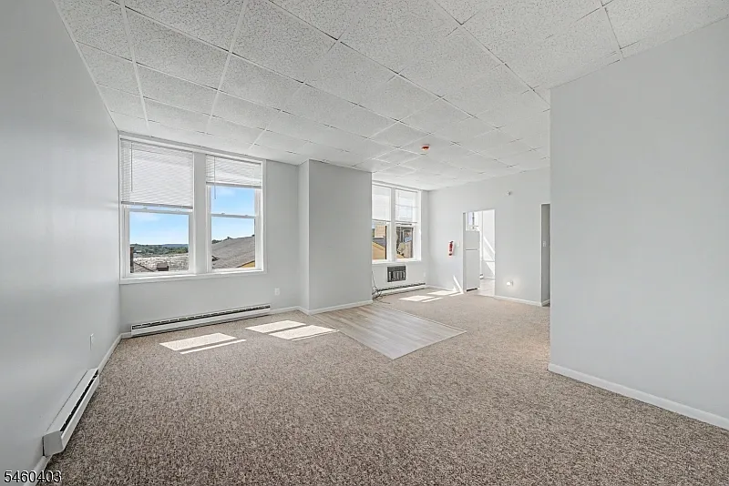 1 bed, 1.0 bath, $1,625 — Photo 4