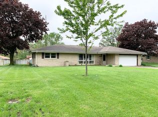 15 Durell Dr, Kankakee, IL 60901