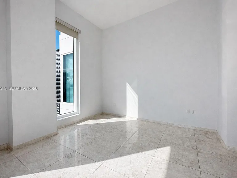 900 Brickell Key Blvd #2405 — Photo 20