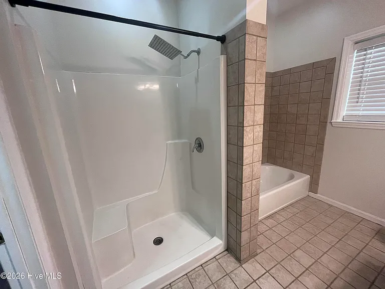 736 Ginseng Dr — Photo 25