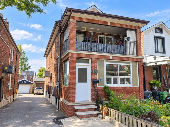 158 Blackthorn Ave, Toronto, ON M6N 3H8
