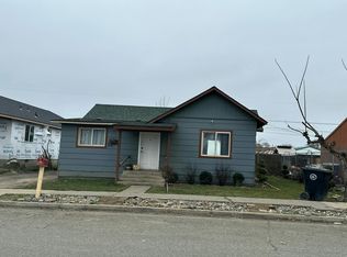 27 N G St, Toppenish, WA 98948