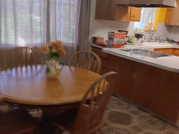 201 W Bayview Dr, Farmington, UT 84025