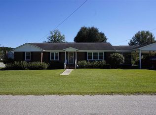 403 N McDaniel St, Hemingway, SC 29554