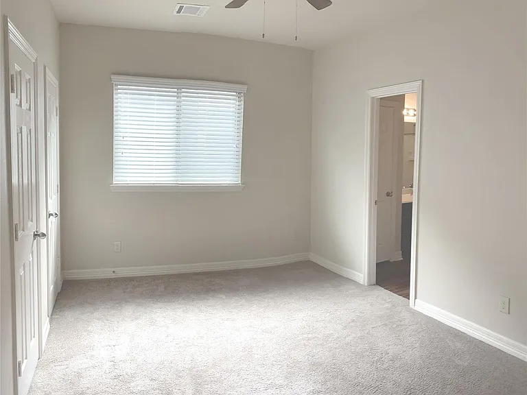 63 Woodland Hills Dr #1A — Photo 11