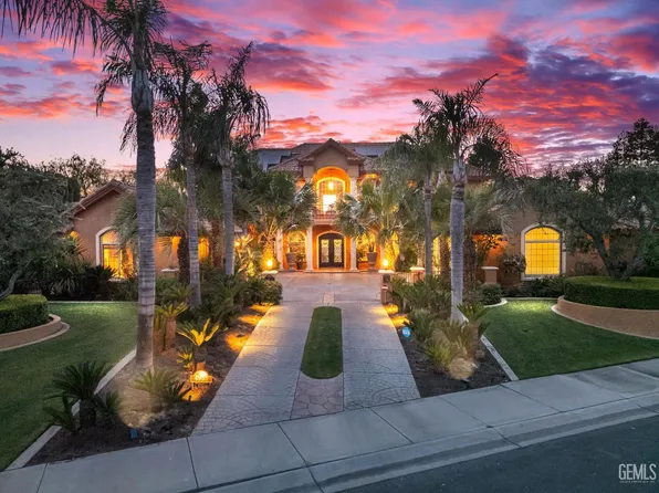 4905 Islands Dr, Bakersfield, CA 93312