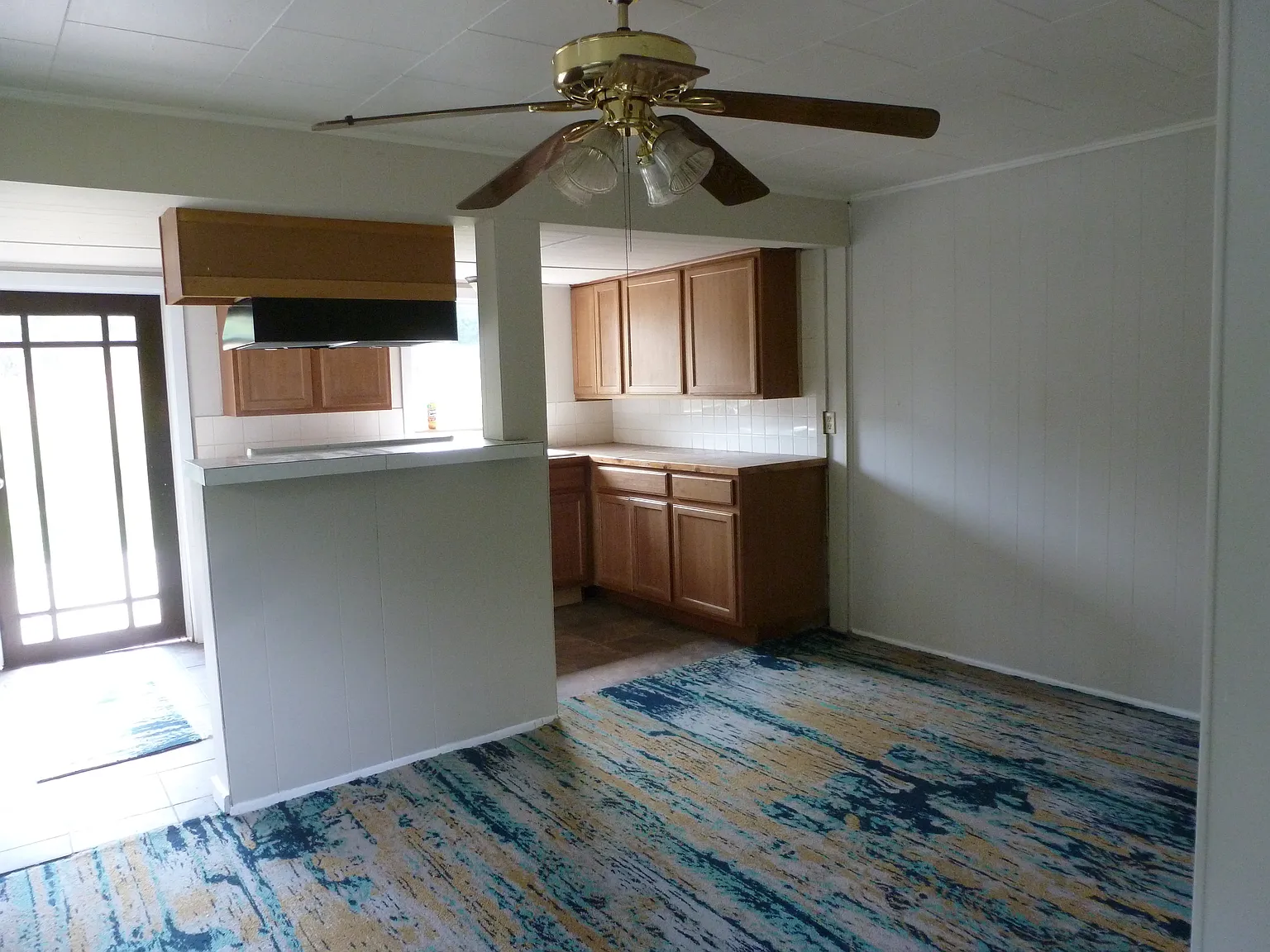 3 bed, 1300 sqft, $2,495 — Photo 3