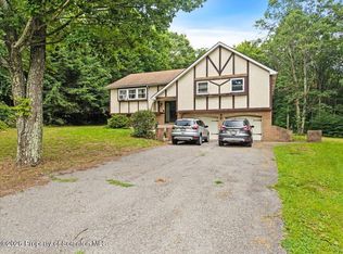 65 Anderson Dr, Lehighton, PA 18235